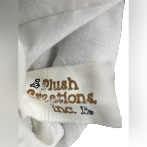 Vintage 1996 Plush Creations Inc., Bunny Rabbit Hand Puppet - Picture 11 of 12